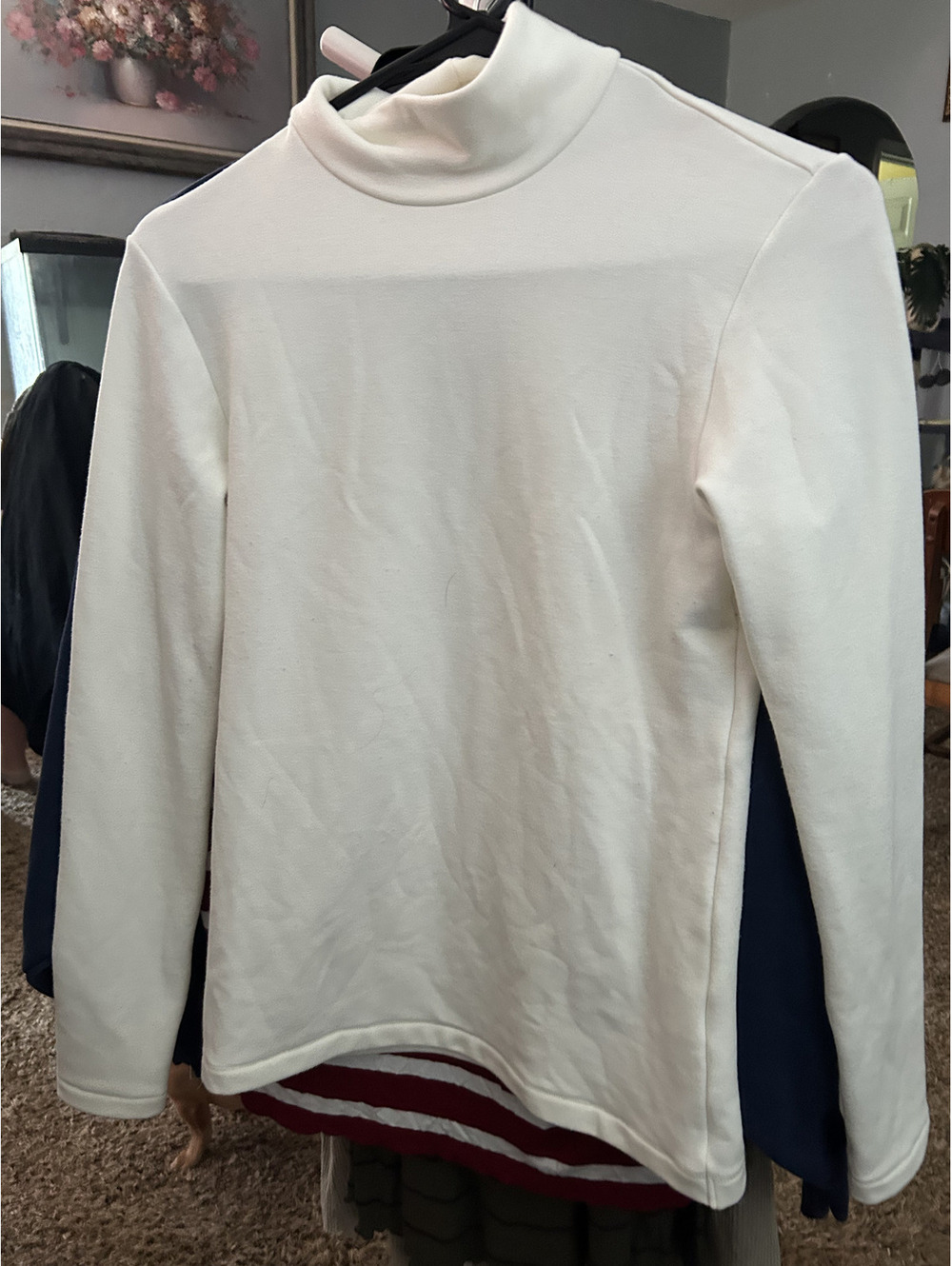 Uniqlo Heattech Ultra Warm White Turtleneck Long Sleeve Shirt Size S